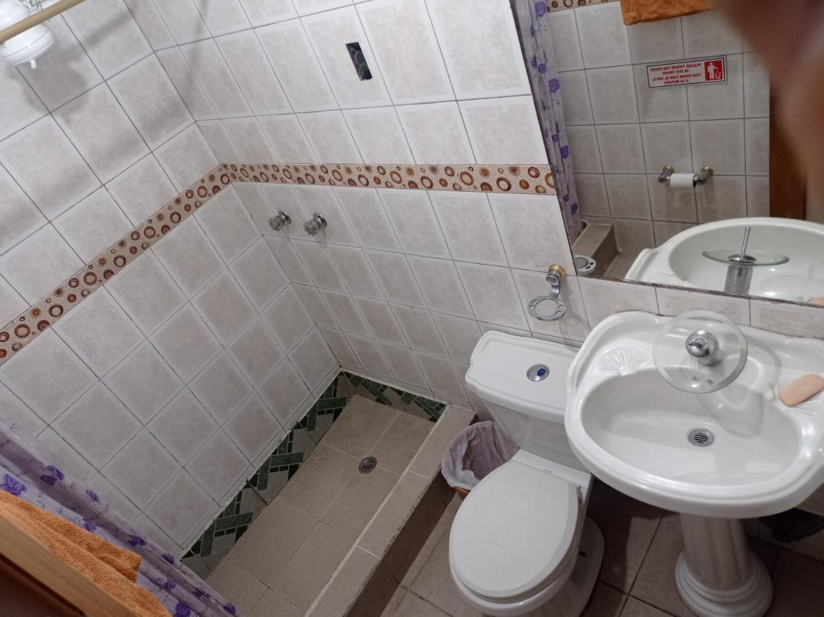 Don- Pablito Hotel Quito Kültér fotó